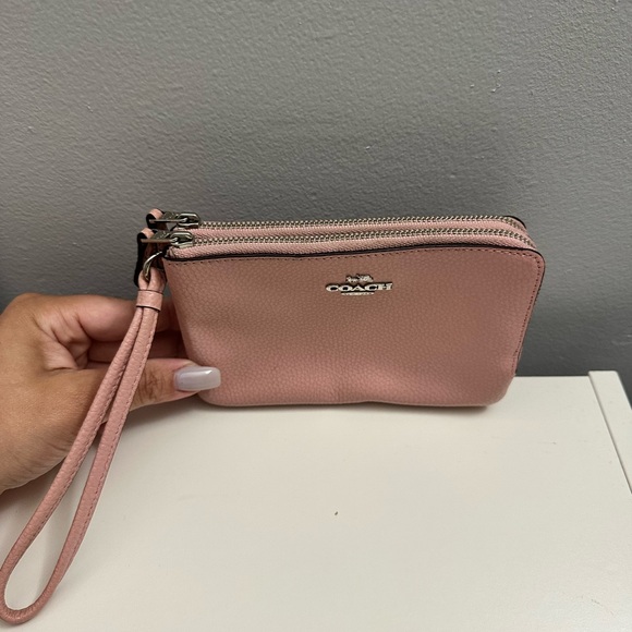 Coach double zipper Wristlet - Picture 9 of 11